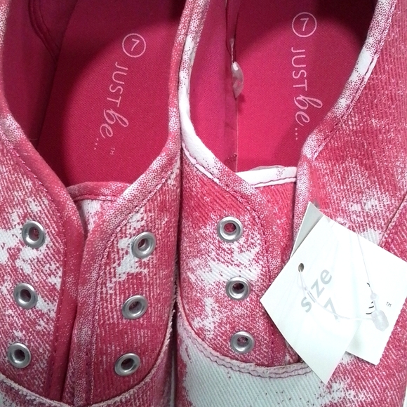 Women's Sneakers Tie Dye Pull-on Hot Pink #8 NWT - Picture 11 of 13